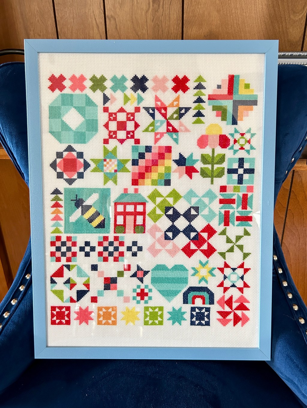 A Quilty Cross Stitch! The Bonnie and Camille Quilt Bee